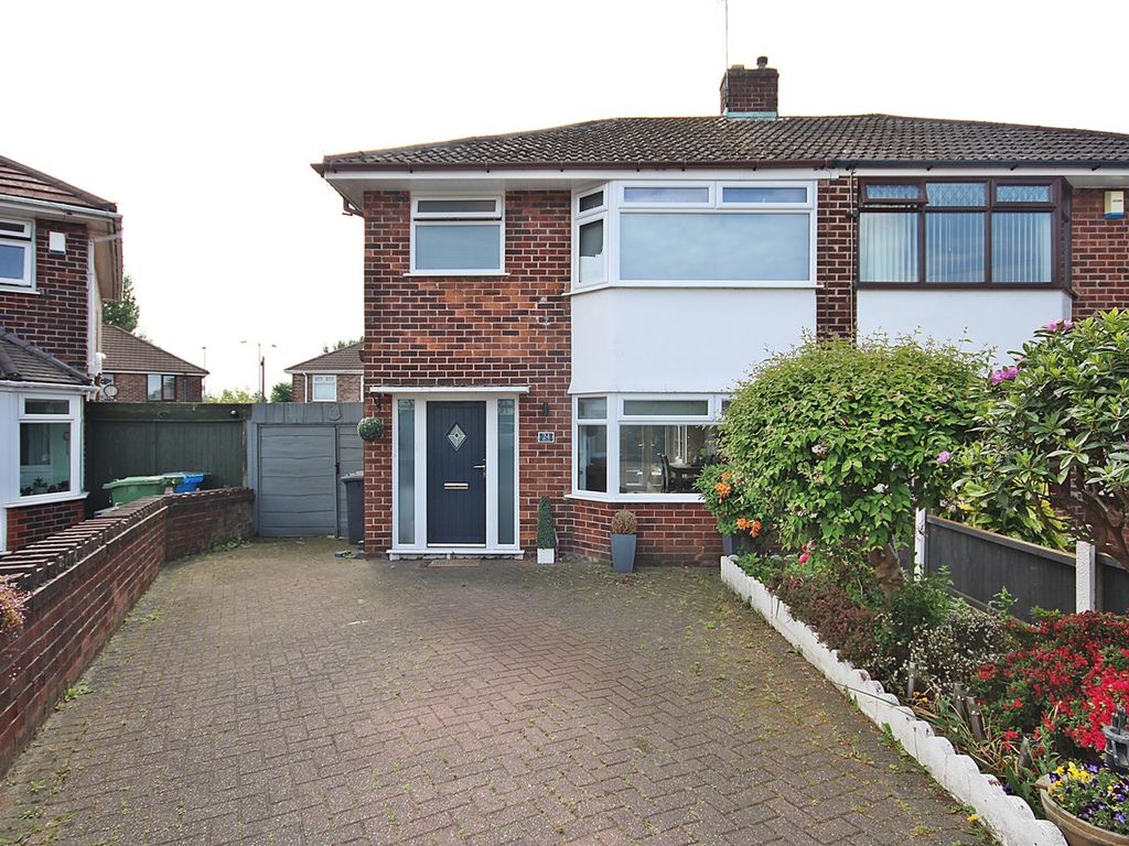 3 bed semidetached house for sale in Fieldway, Widnes WA8 Zoopla