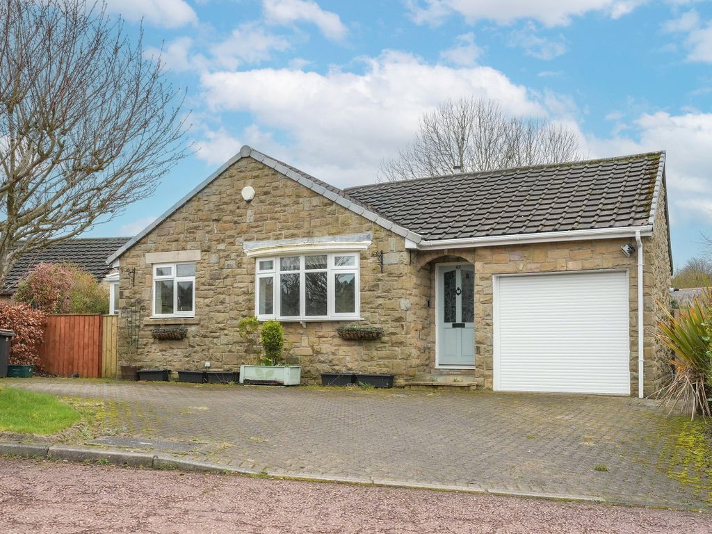 3 bed bungalow for sale in Oakfields, Burnopfield NE16, £300,000 Zoopla