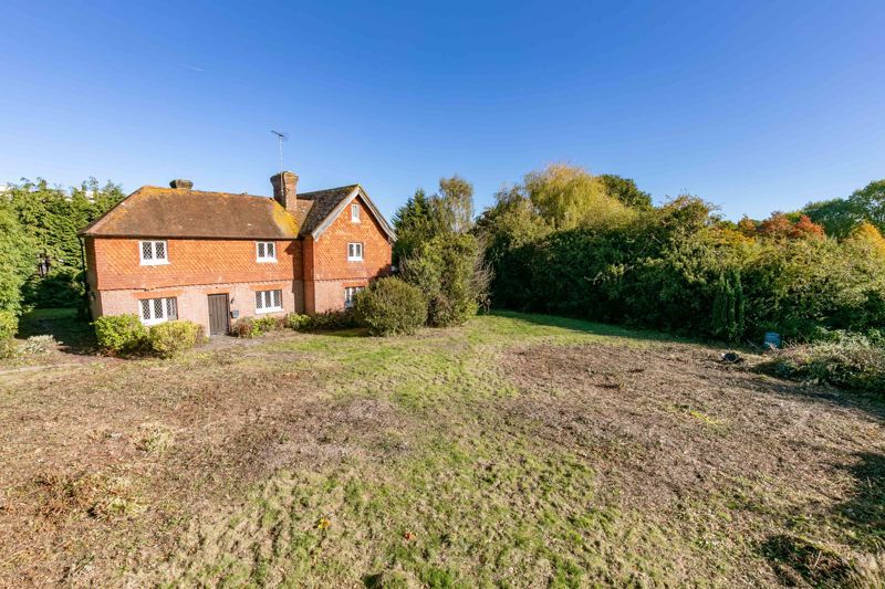 Malthouse Farmhouse, Southgate, Crawley, West Sussex RH10  