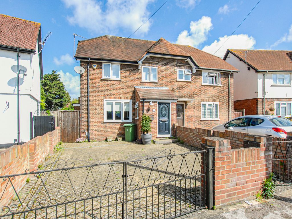 3 bed semidetached house for sale in Collingwood Road, Hillingdon, Uxbridge UB8 Zoopla