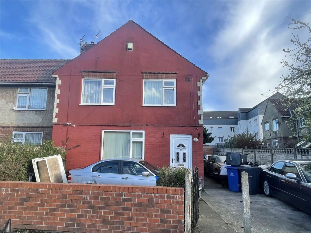 3 bed terraced house for sale in Shaw Road, Edlington, Doncaster DN12