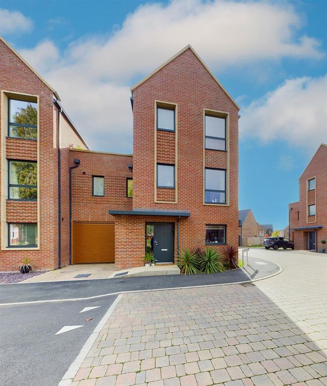 Headmasters Row, Shrewsbury SY3  