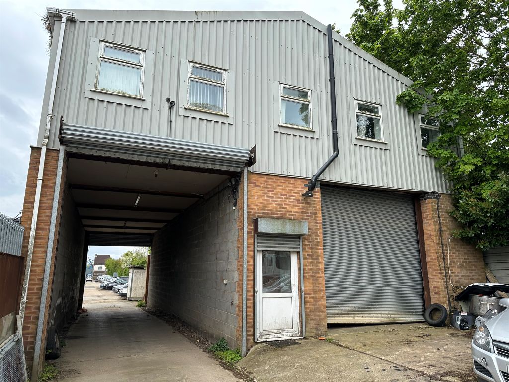 1 bed detached house for sale in Fengate, Peterborough PE1, £400,000