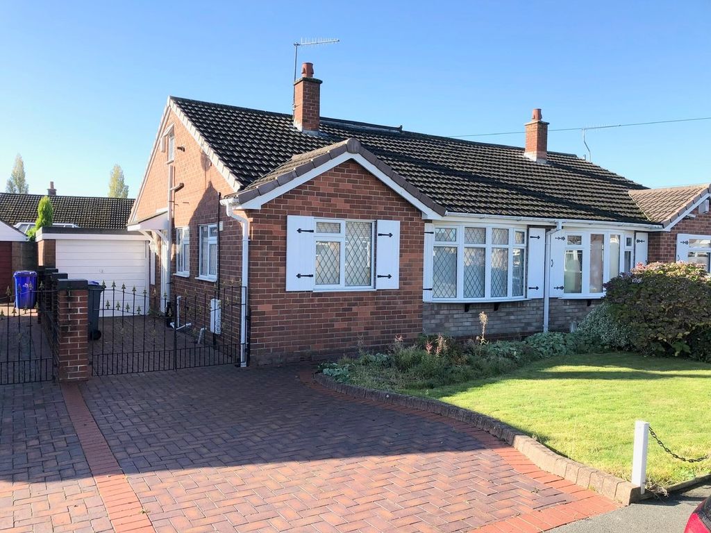 3 bed bungalow for sale in Rugby Drive, Dresden ST3 Zoopla