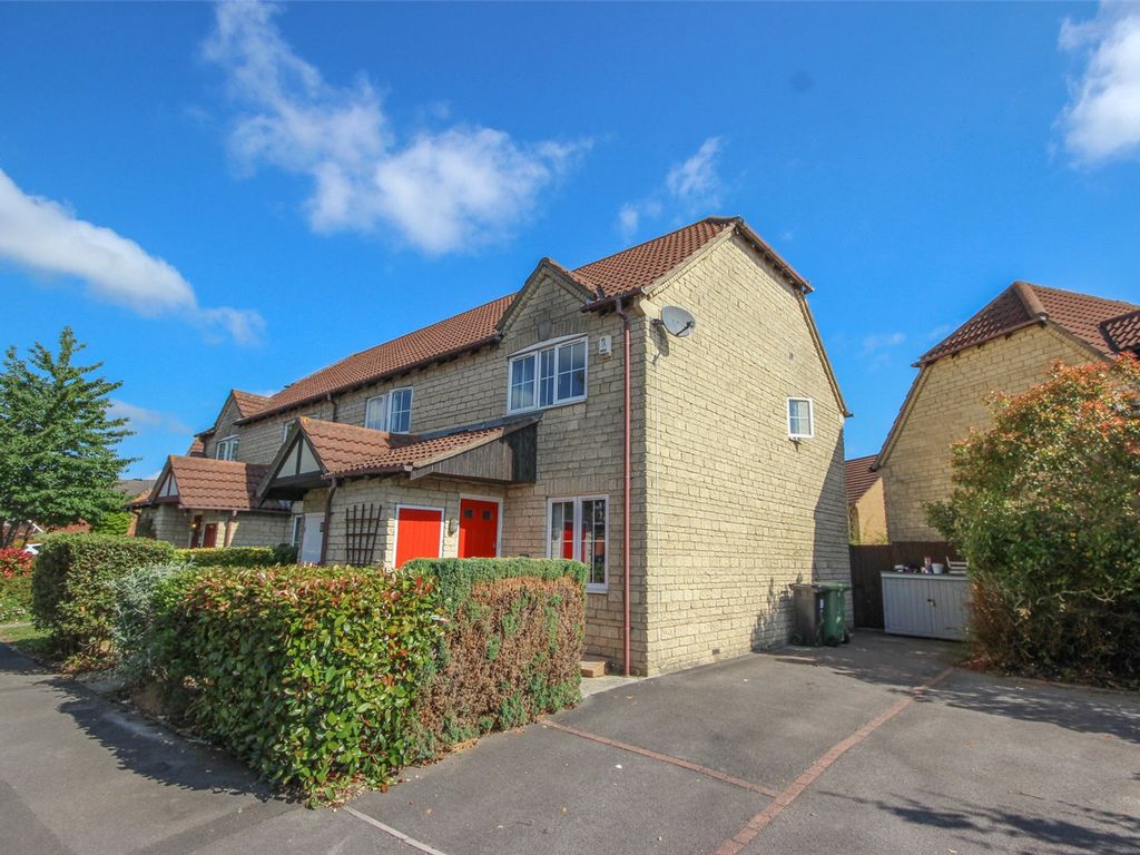 2 bed end terrace house for sale in Dewfalls Drive, Bradley Stoke