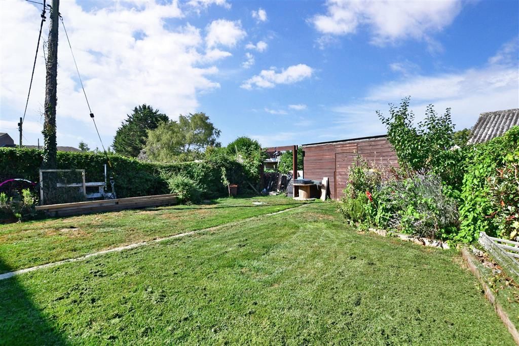 4 bed terraced house for sale in Chantry Road, Marden, Kent TN12 Zoopla