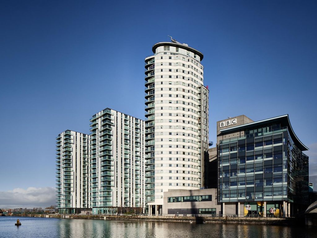 Studio to rent in The Heart, Blue, Media City UK, Salford Quays M50, £
