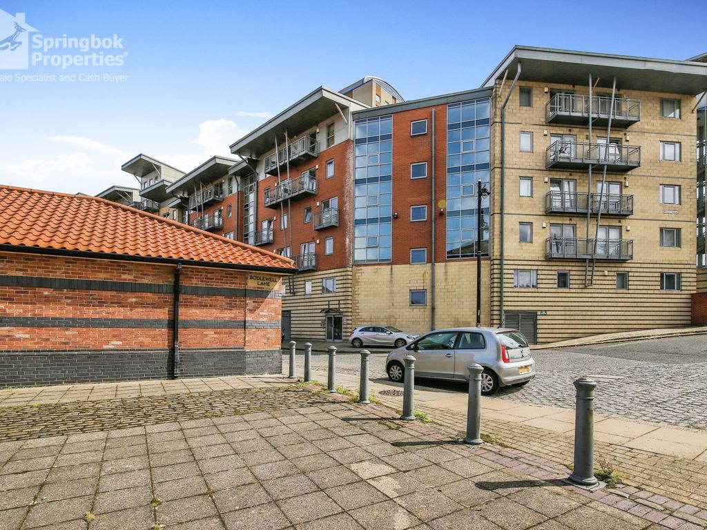 2 bed flat for sale in River View, Low Street, Sunderland, Tyne And