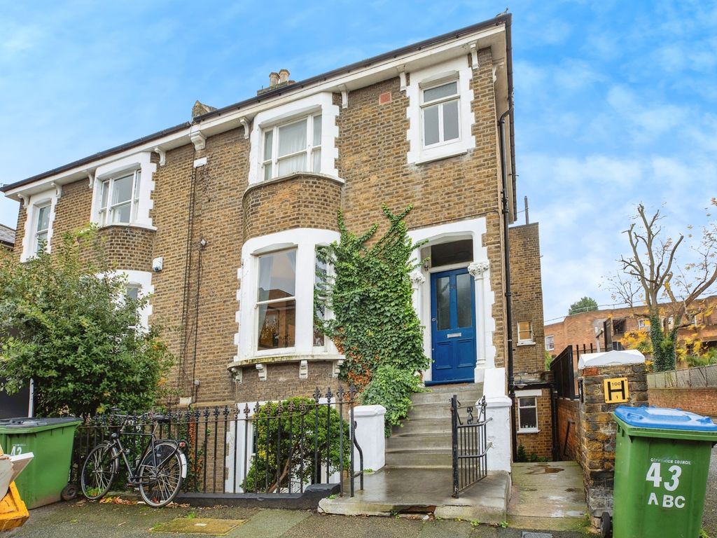 2 bed flat for sale in Devonshire Drive, London SE10, £580,000 Zoopla