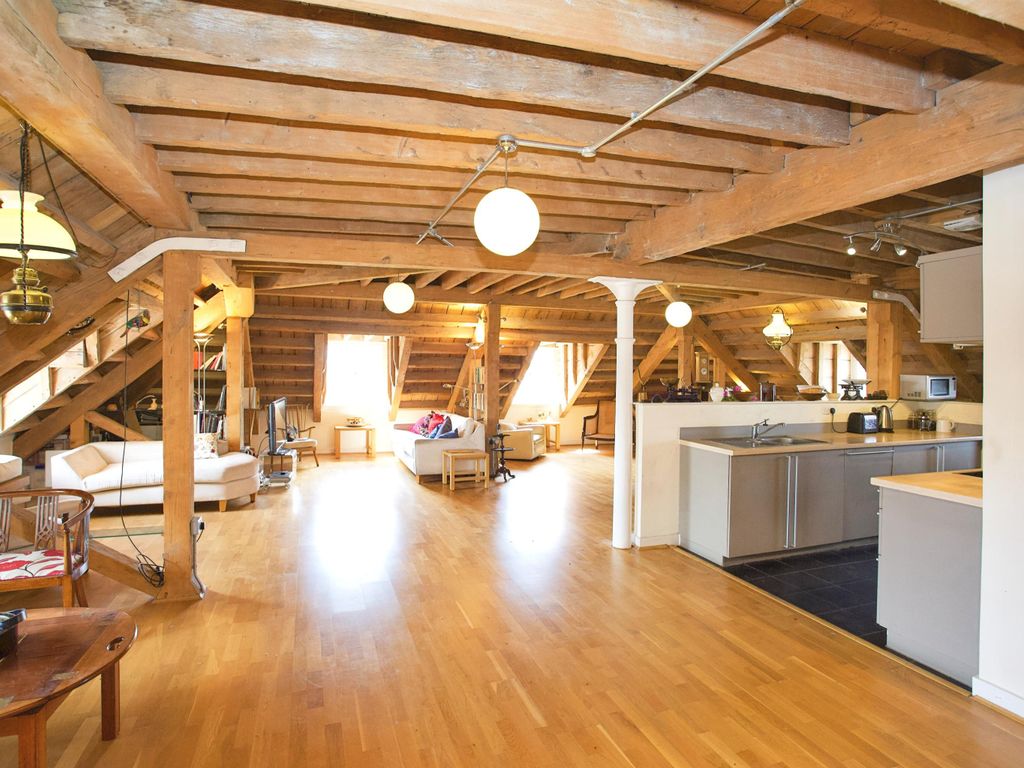 2 bed flat for sale in Weevil Lane, Clarence Marina, Gosport, Hampshire