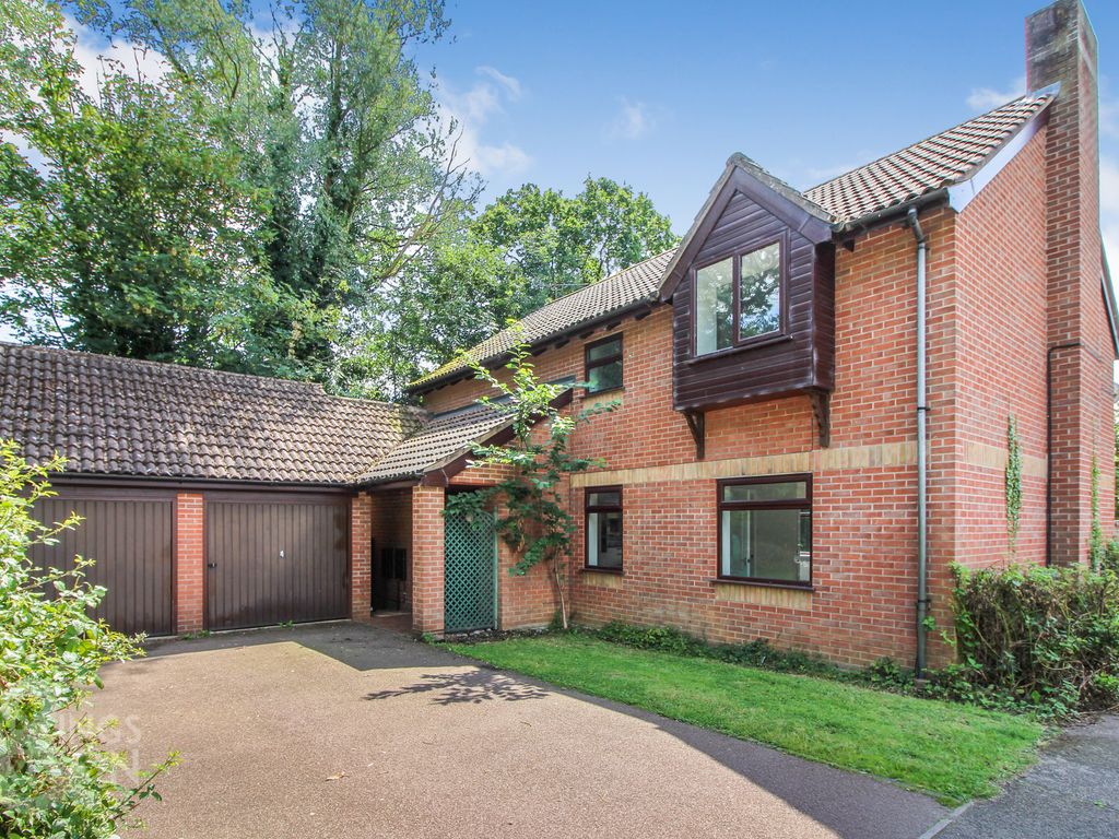 4 bed detached house to rent in St. Annes Road, Framingham Earl