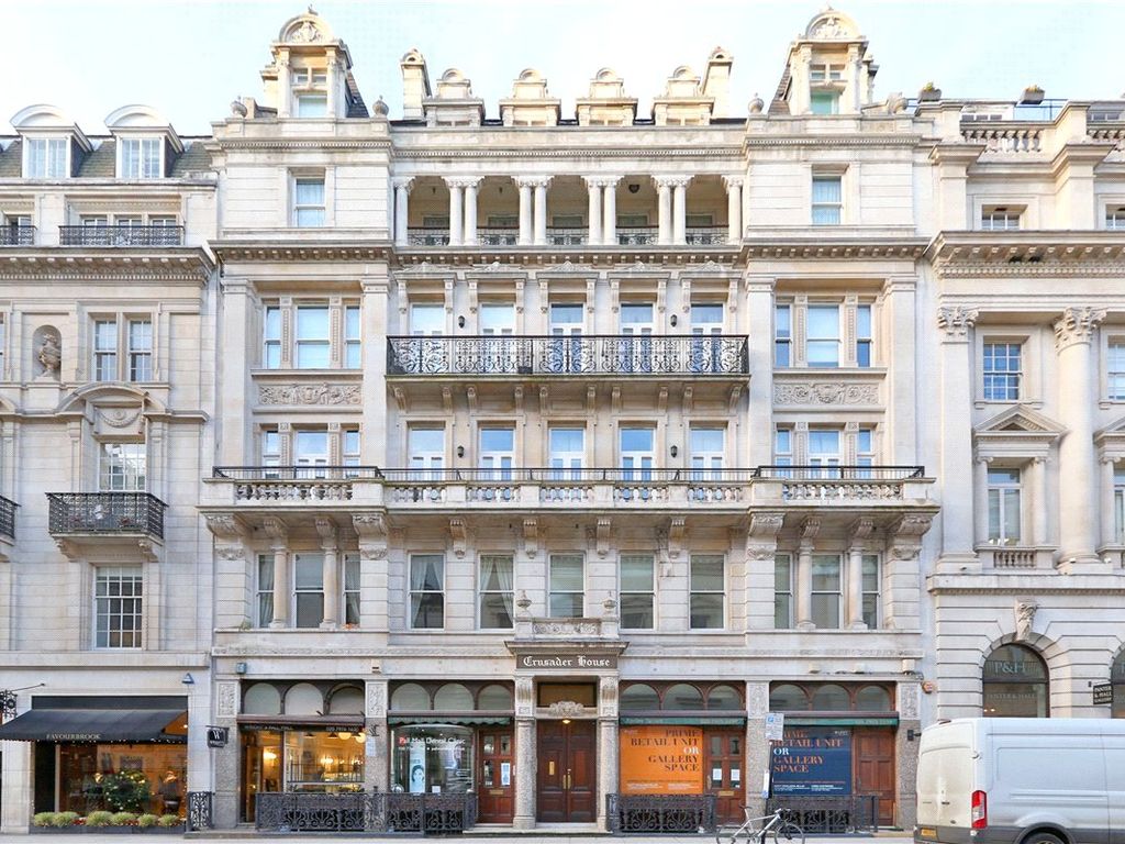 Crusader House, 14 Pall Mall, St JamesS, London SW1Y