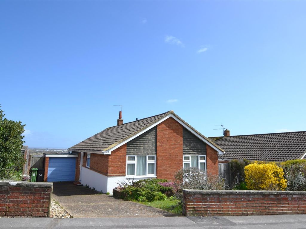 3 bed detached bungalow for sale in Burton Road, Eastbourne BN21, £