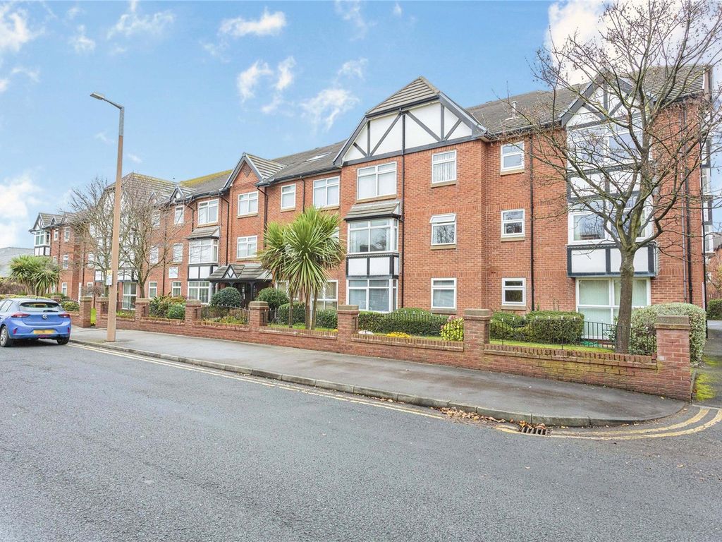 1 bed flat for sale in St. Andrews Road North, Lytham St. Annes