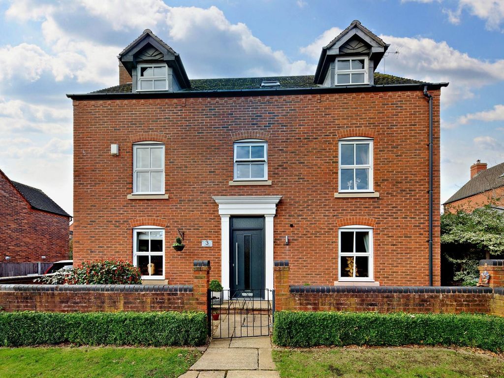 5 bed detached house for sale in Walnut Walk, Lichfield WS13 Zoopla