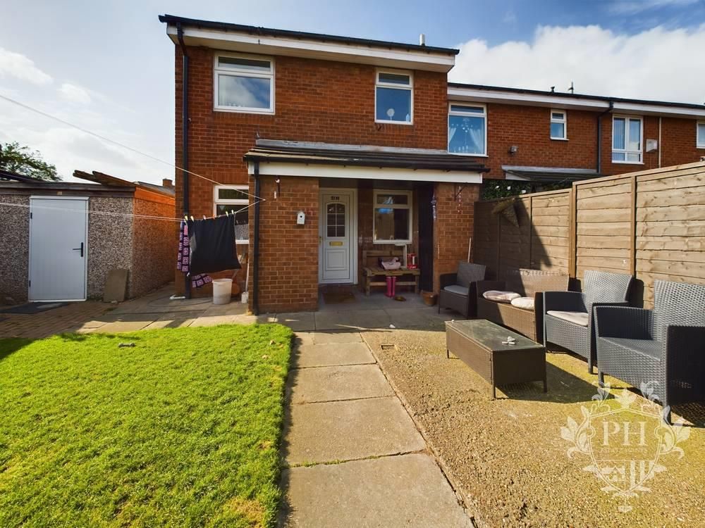 4 bed end terrace house for sale in Westfield Court, Redcar TS10, £