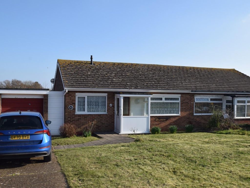 2 bed semidetached bungalow for sale in Kingfisher Drive, Eastbourne
