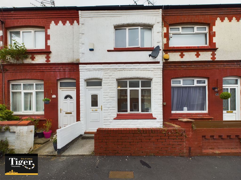 2 bed terraced house to rent in Tyne Avenue, Blackpool, Lancashire FY3, £650 pcm Zoopla