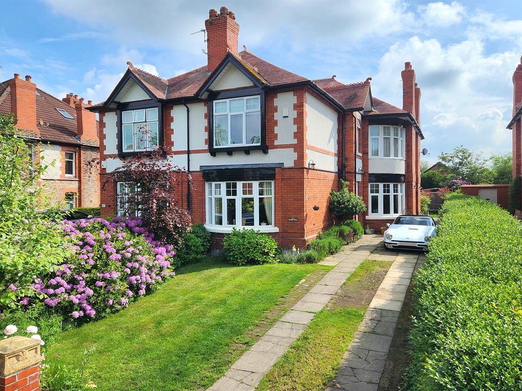 3 bed semi detached house for sale in victoria road grappenhall