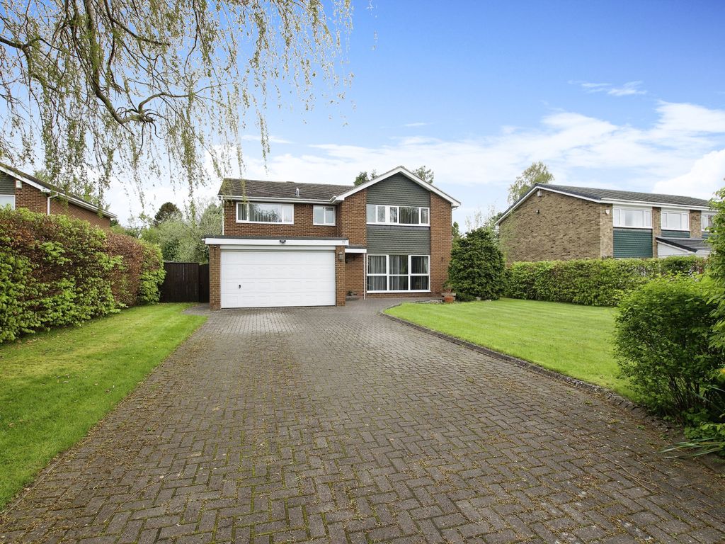 5 bed detached house for sale in Langton Court, Ponteland, Newcastle