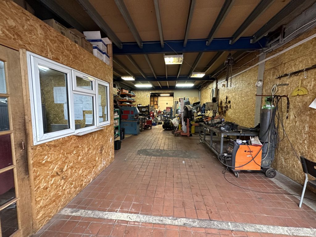 Commercial property to let in Central Way, Feltham, Greater London TW14