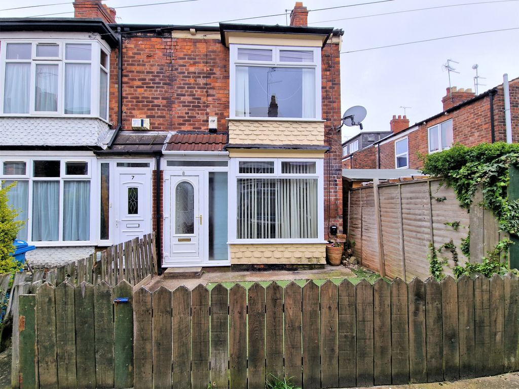 2 bed terraced house for sale in Maye Grove, Perth Street West, Hull