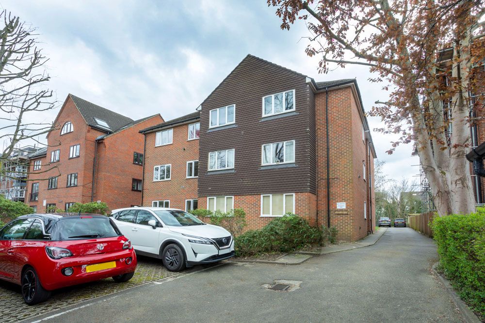 1 bed flat for sale in Grove Road, Sutton SM1, £250,000 Zoopla