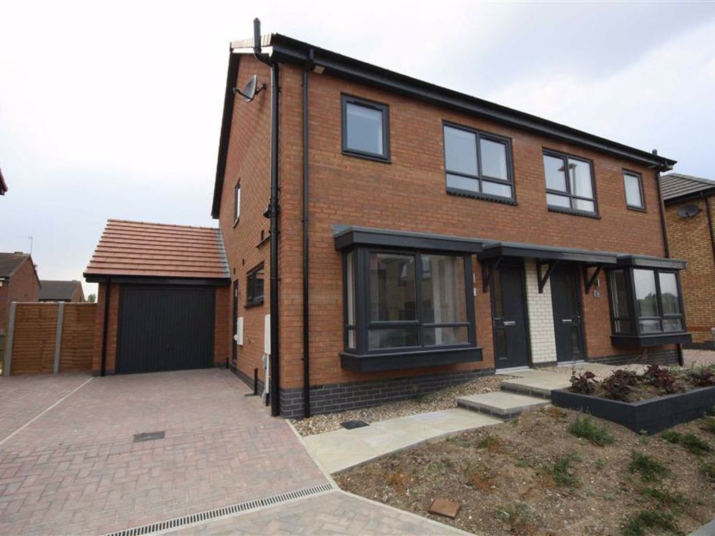 3 bed semidetached house to rent in Mulberry Lane, Hull HU4 Zoopla