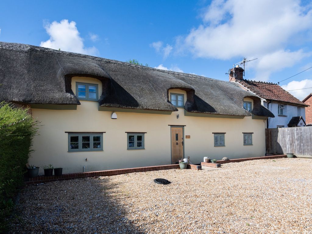 4 bed cottage for sale in Reading Road, Harwell OX11, £550,000 Zoopla