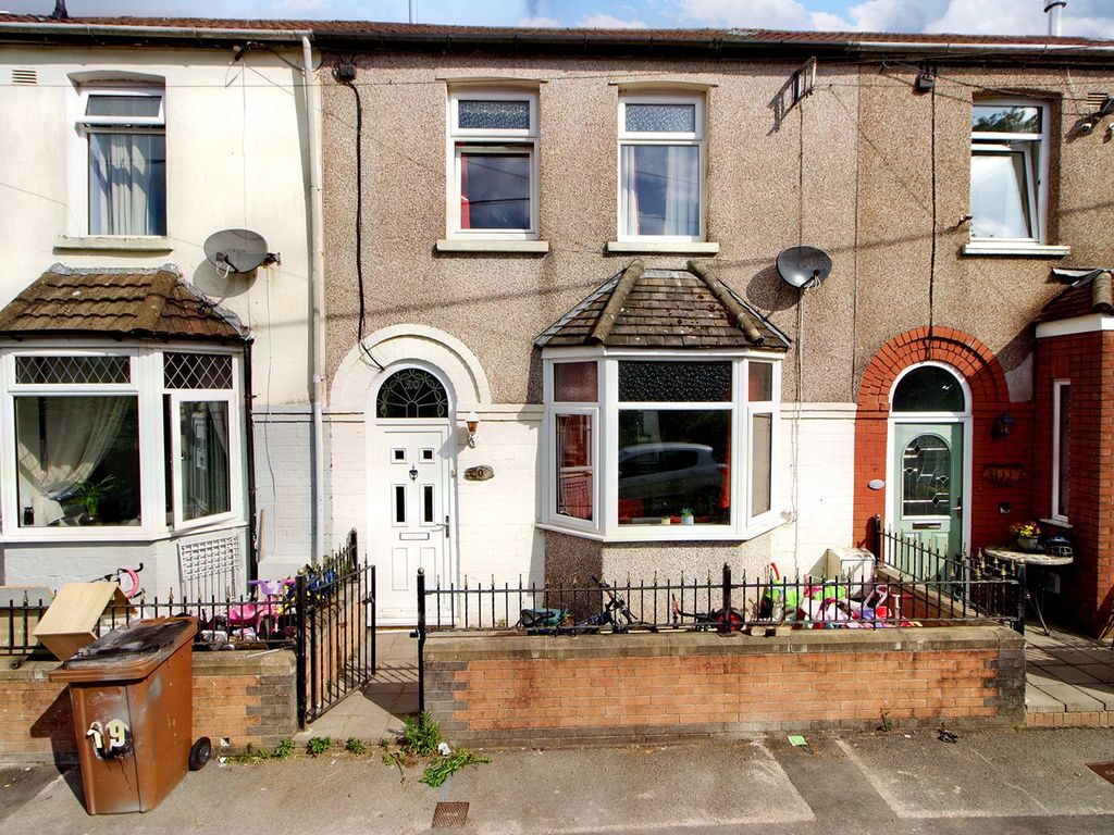 3 bed terraced house for sale in Woodland Terrace, Senghenydd, Caerphilly CF83, £125,000 Zoopla