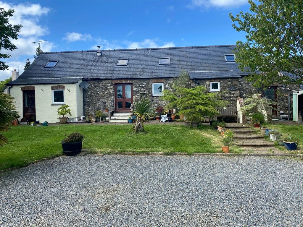 4 bed semidetached house for sale in Trehale, Mathry