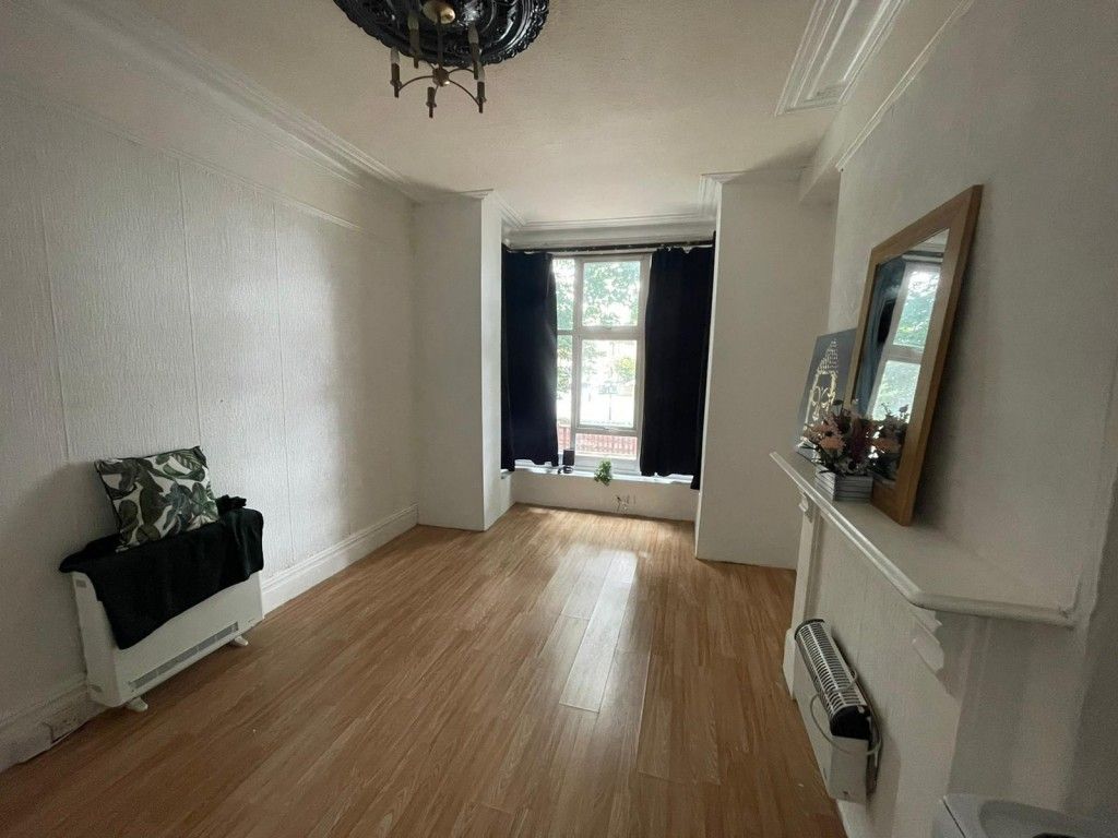 Studio to rent in Noster Hill, Beeston, Leeds LS11 Zoopla