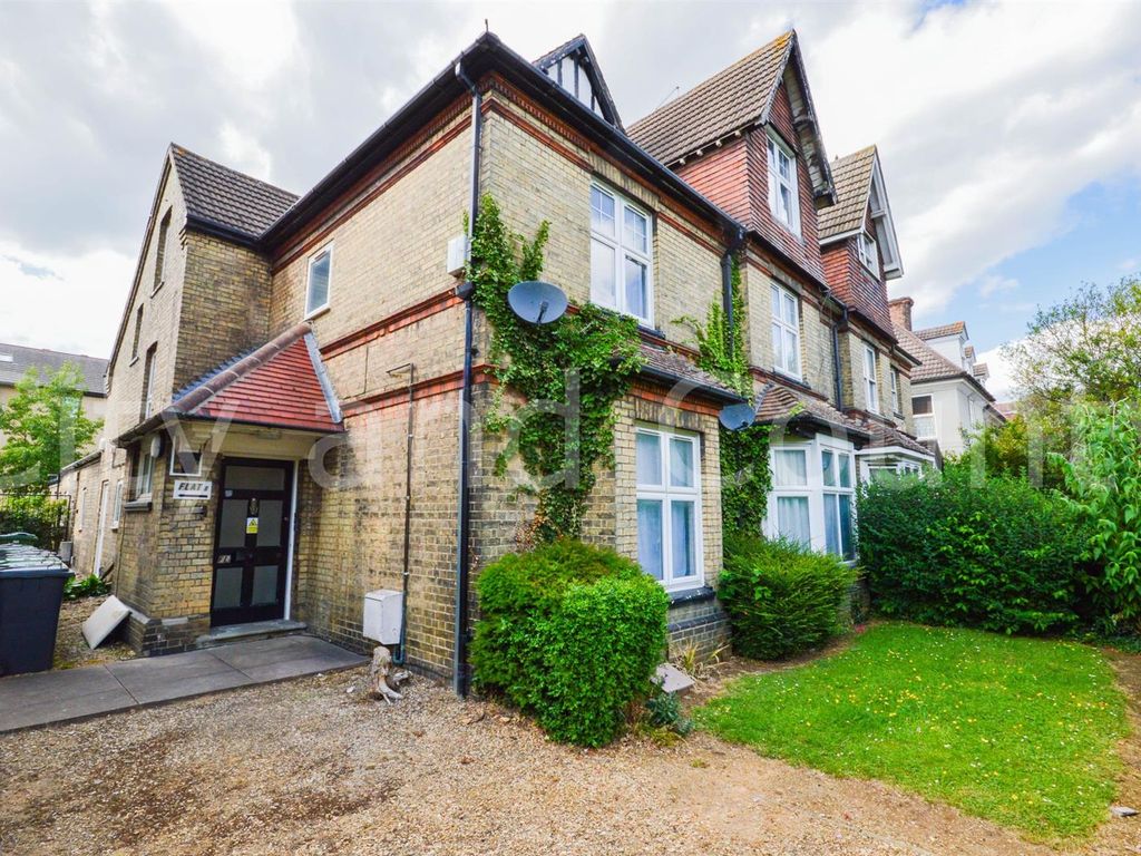 2 bed flat for sale in Park Road, Peterborough PE1 Zoopla