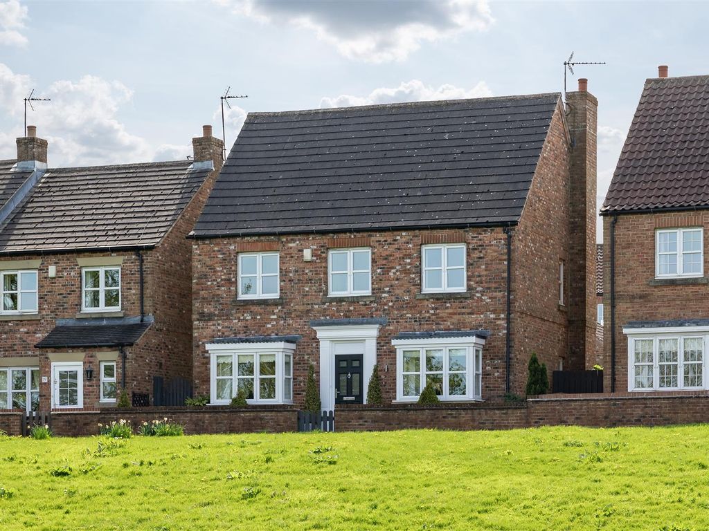 5 bed detached house for sale in Mere Grange, Fridaythorpe, Driffield