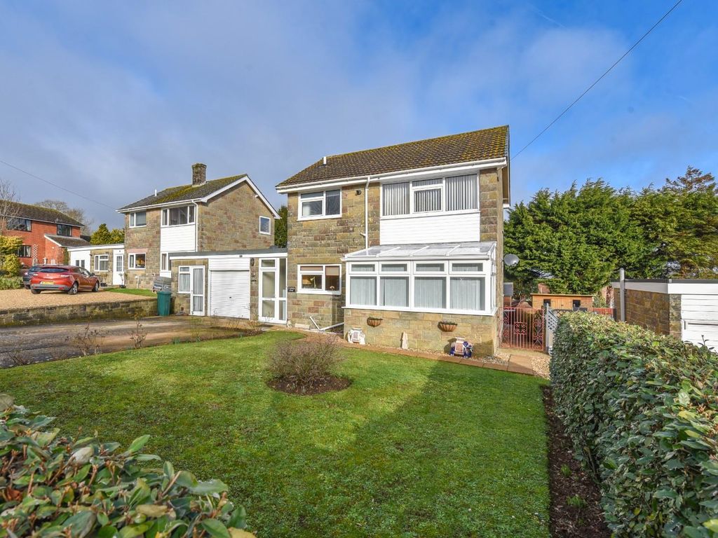 3 bed detached house for sale in Chatfield Lodge, Newport PO30 Zoopla
