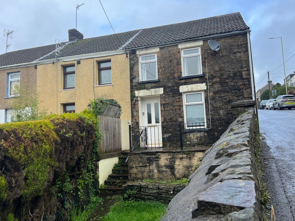 2 bed end terrace house for sale in Collenna Road Tonyrefail