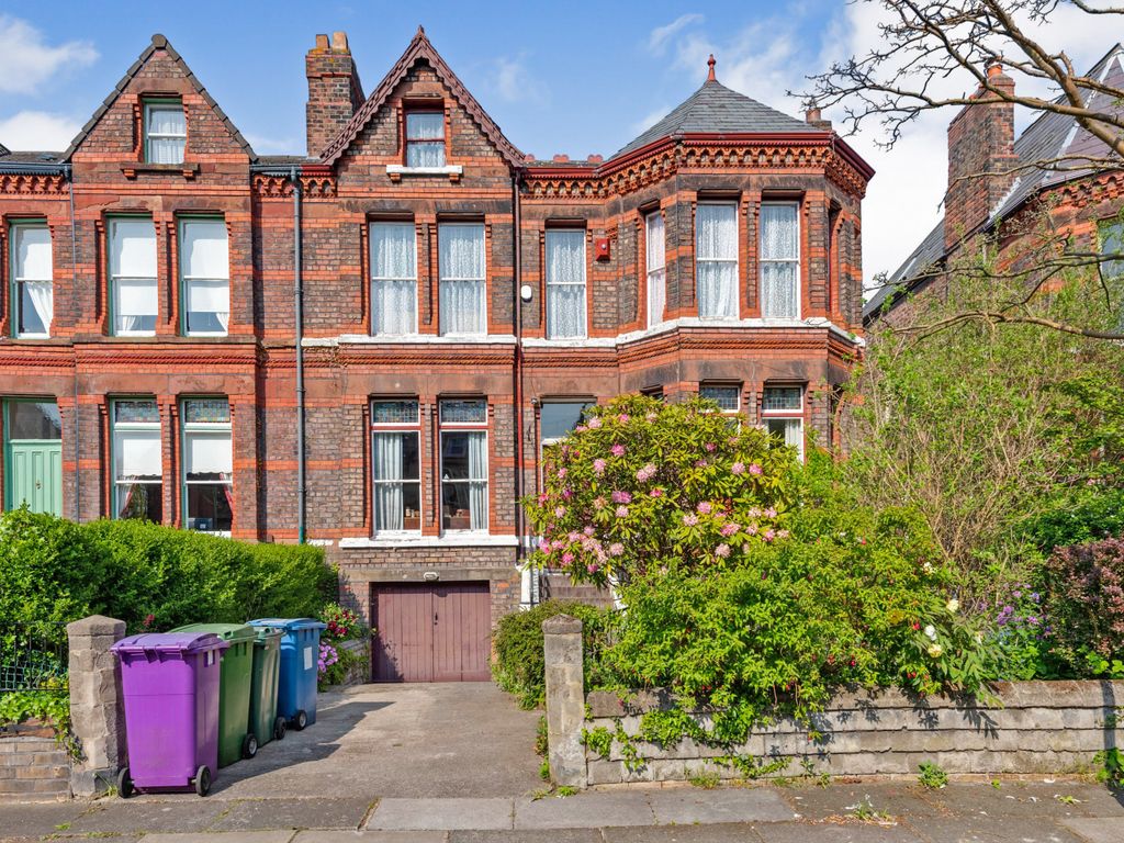 6 bed semidetached house for sale in Western Drive, Liverpool