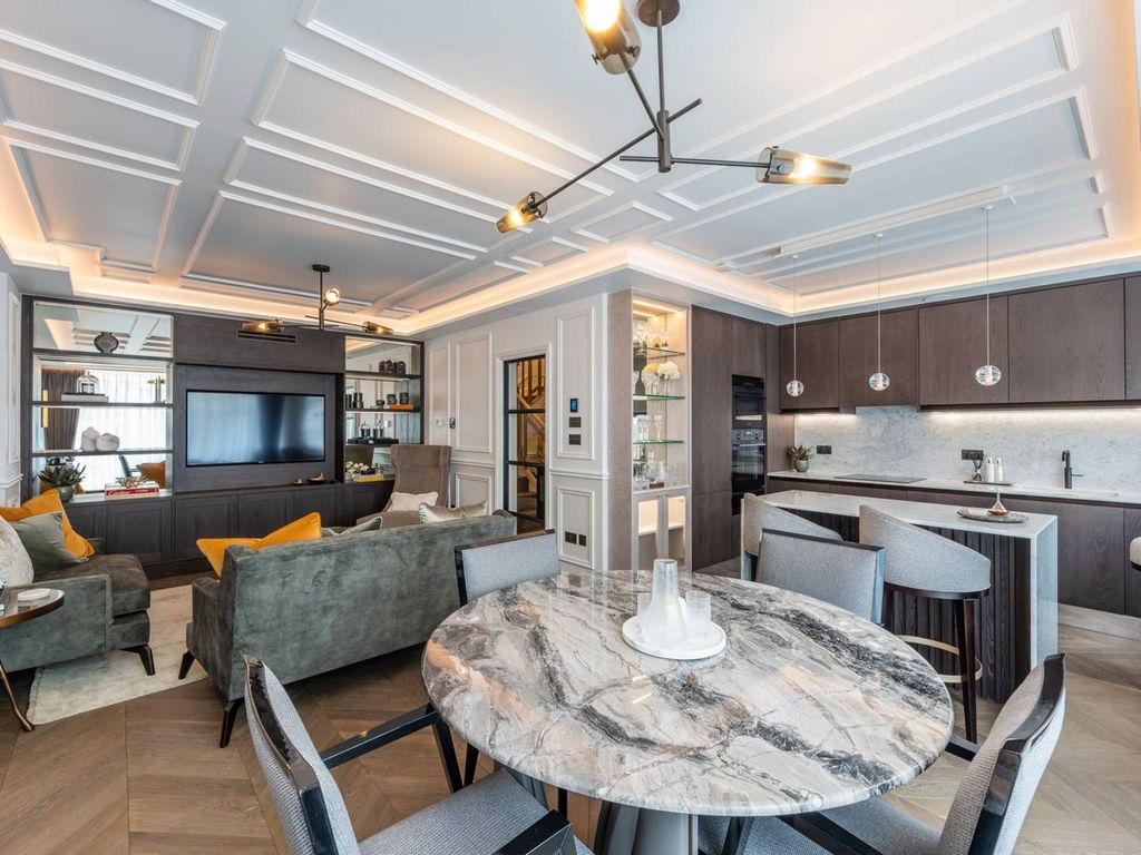 Nottingham Terrace, Regent's Park, London NW1  