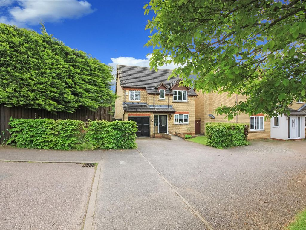 4 bed detached house for sale in Fitzwilliam Leys, Higham Ferrers