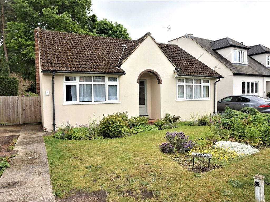 2 bed bungalow for sale in Oriental Road, Sunninghill, Berkshire SL5