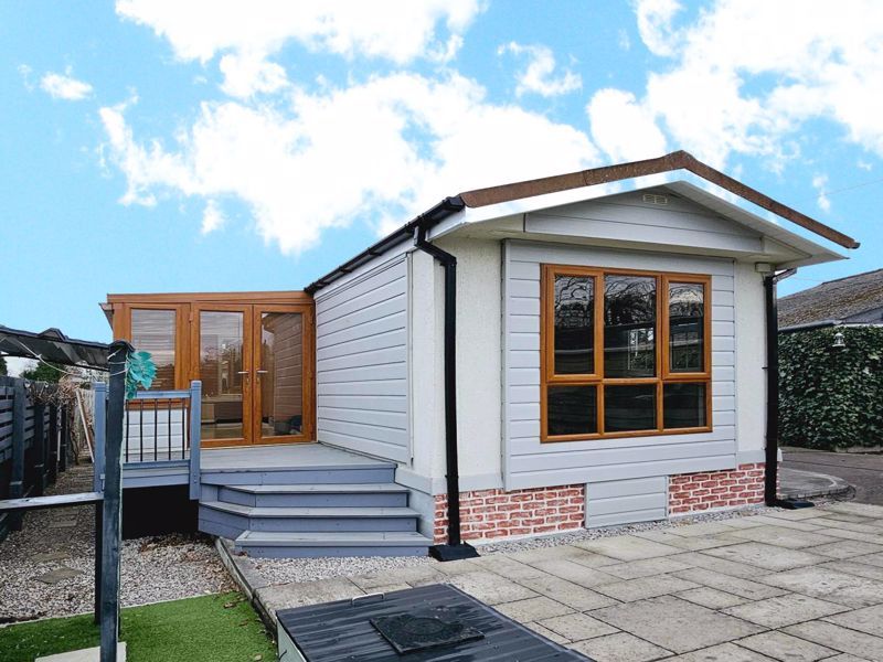 1 bed property for sale in Kings Acre Halt Mobile Home Park, Hereford