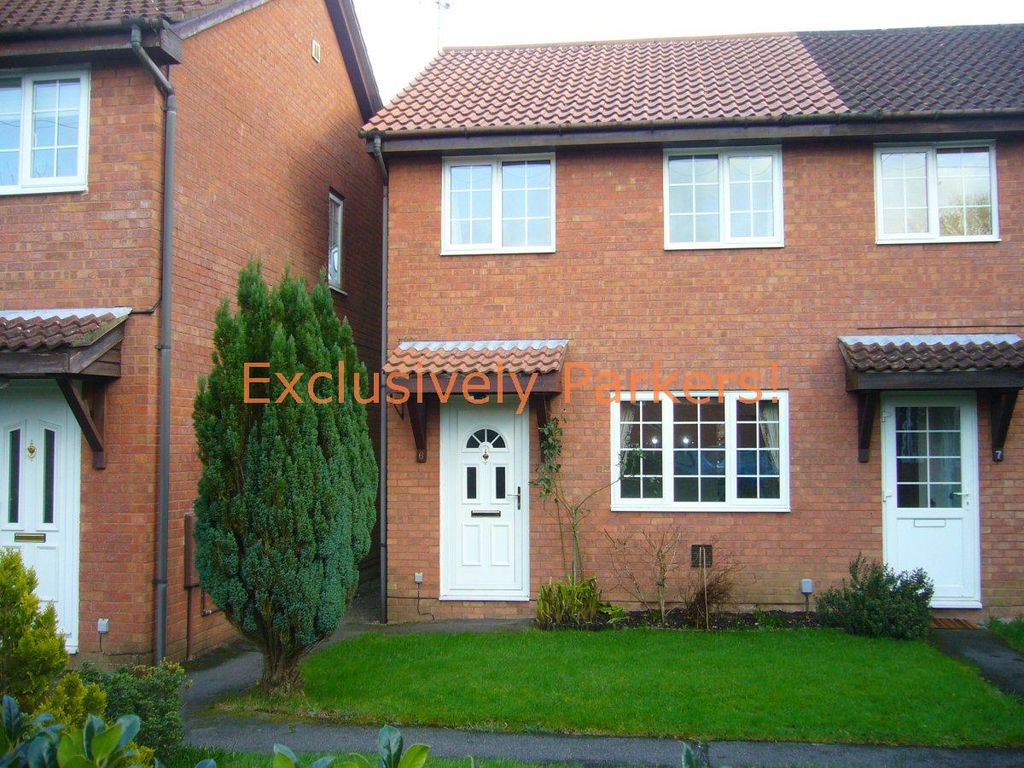 2 bed terraced house to rent in Hyde Close, Totton, Southampton SO40