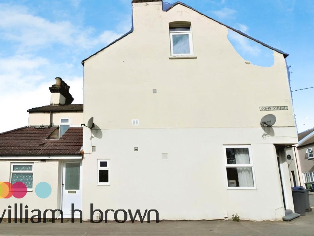 1 bed property to rent in William Street, Grays RM17, £1,000 pcm Zoopla