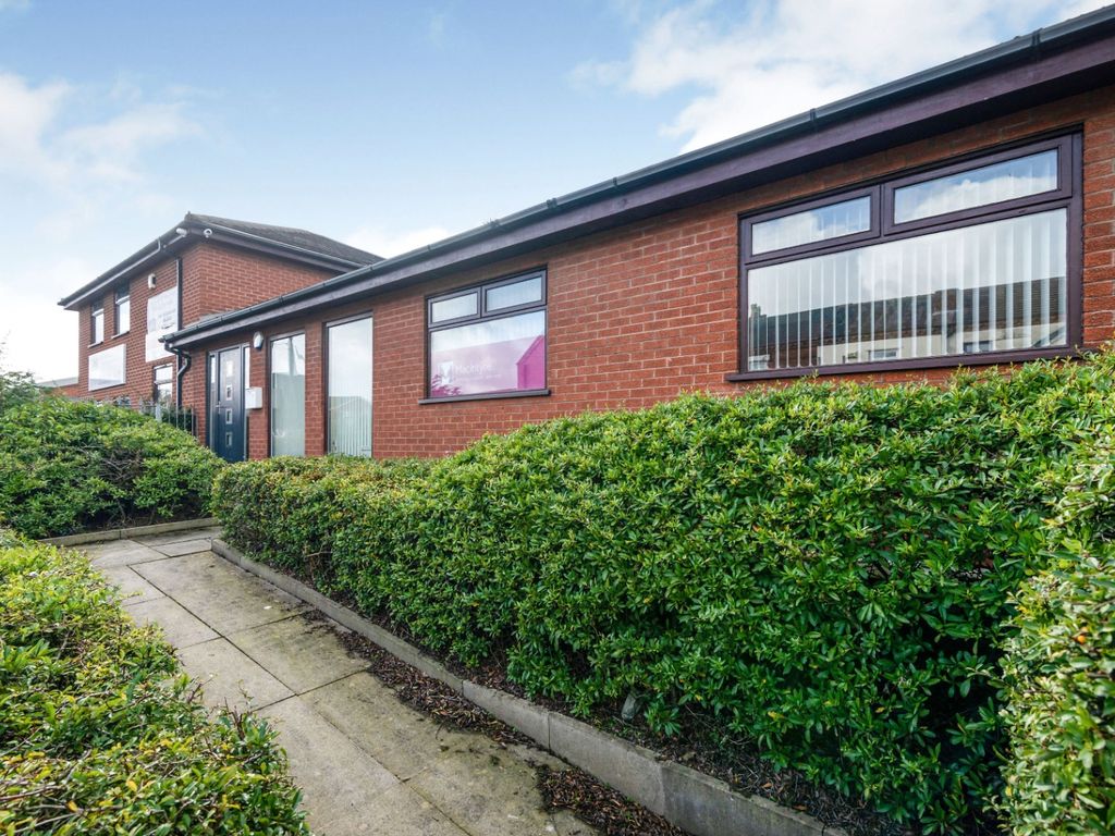 Serviced property to rent in Wigan Road, Ashton In Makerfield WN4 Zoopla