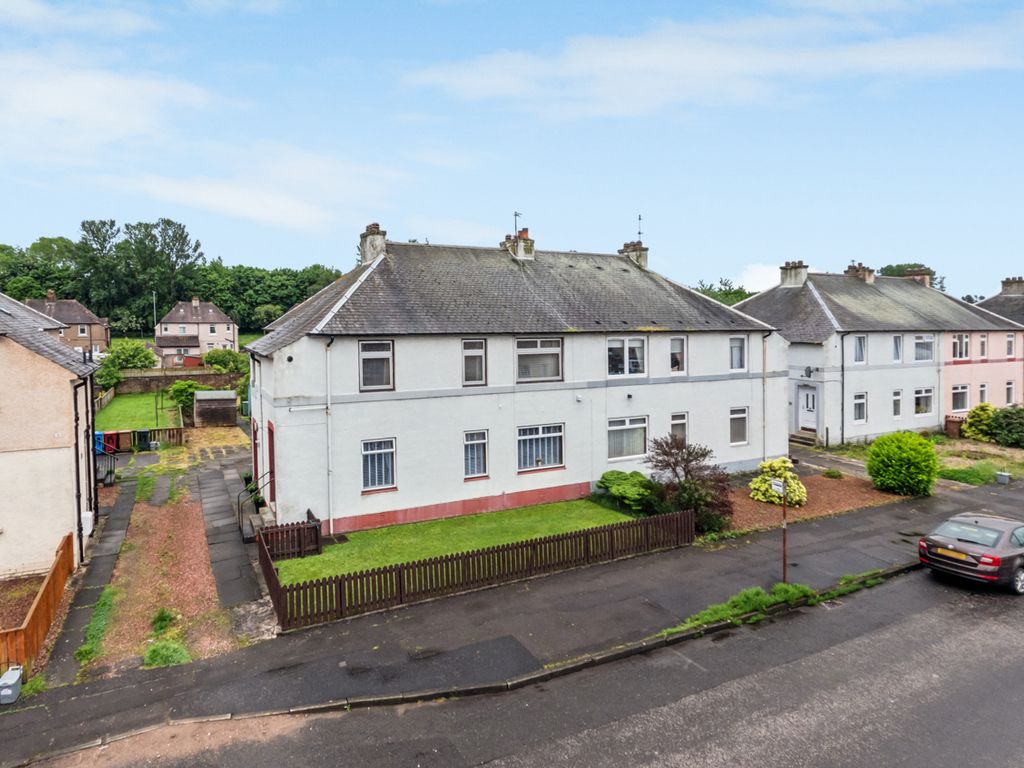 3 bed flat for sale in Kelvin Street, Grangemouth FK3, £105,000 Zoopla