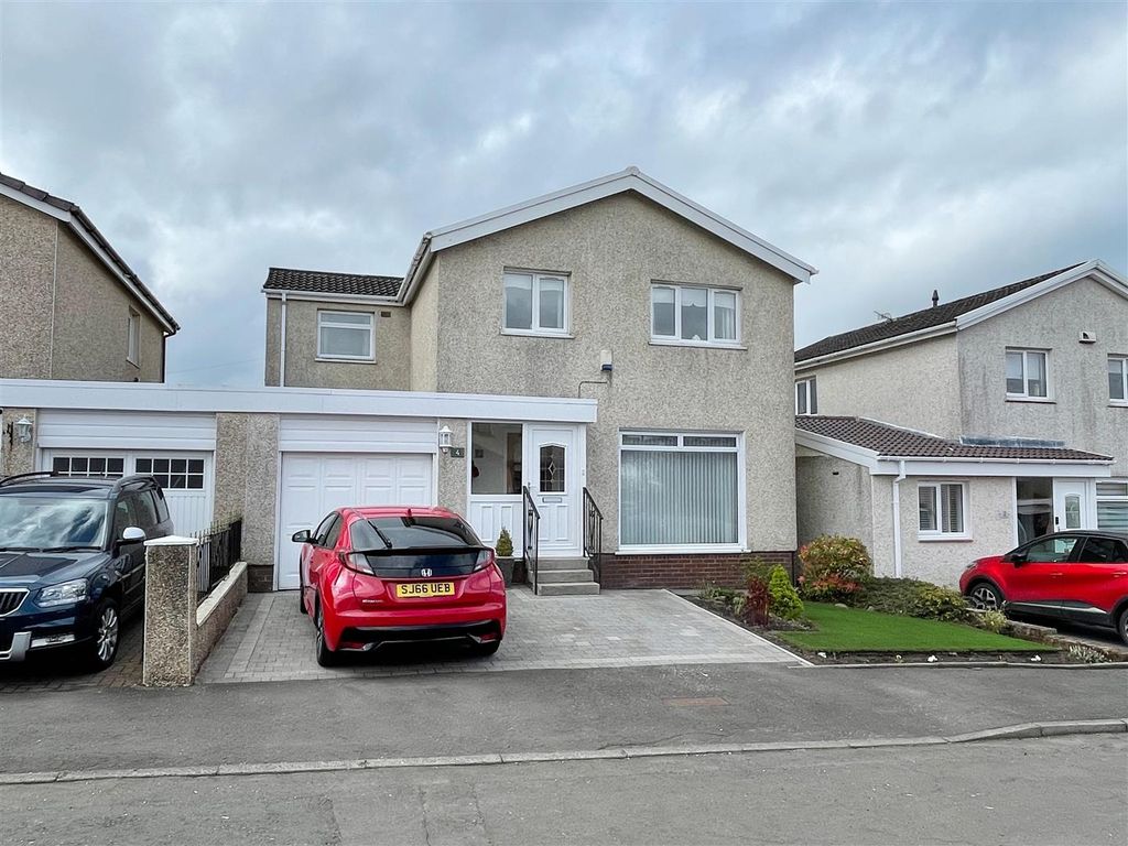 4 bed linkdetached house for sale in Culzean, Glenmavis, Airdrie ML6