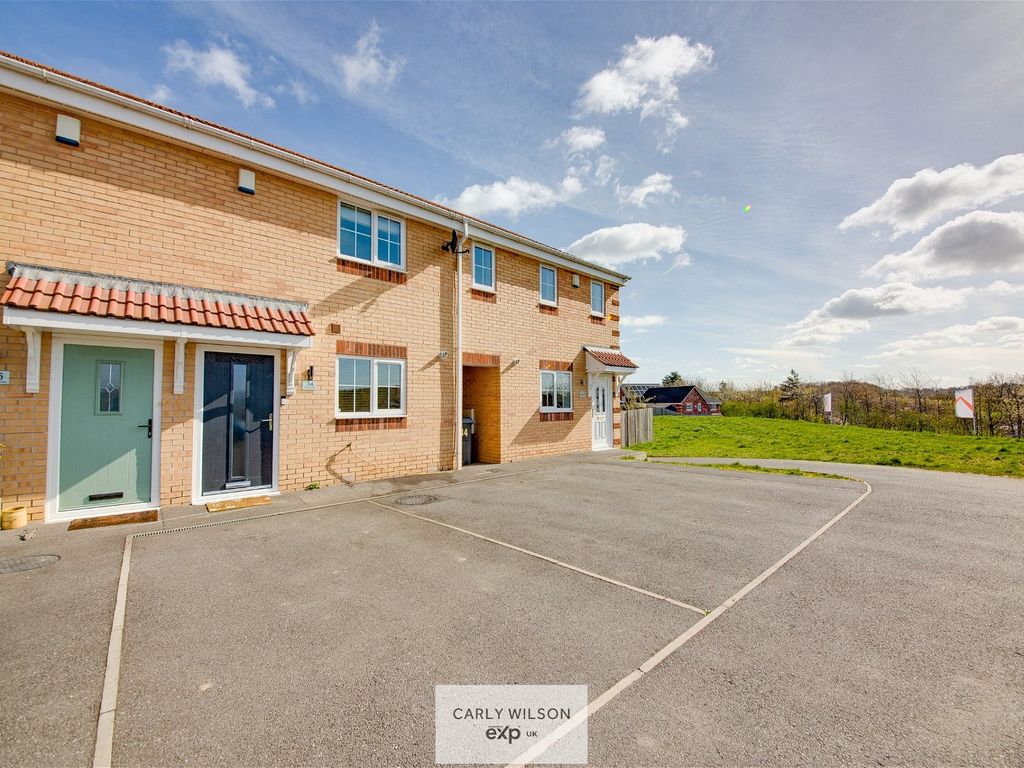 3 bed terraced house for sale in Parklands View, Aston, Sheffield S26