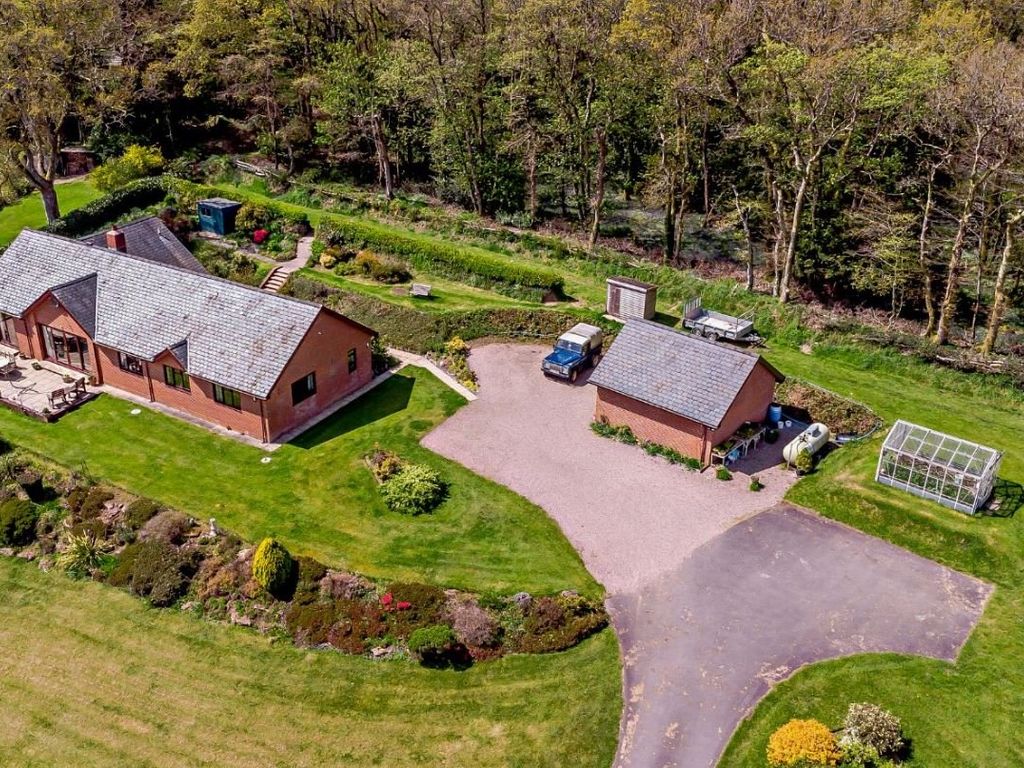 4 bed bungalow for sale in Longdown, Exeter, Devon EX6 Zoopla