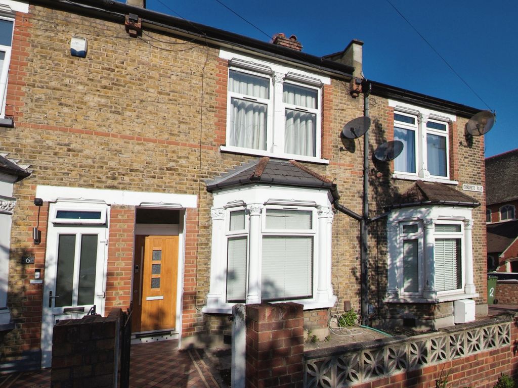 2 bed terraced house for sale in Congress Road, London SE2, £425,000