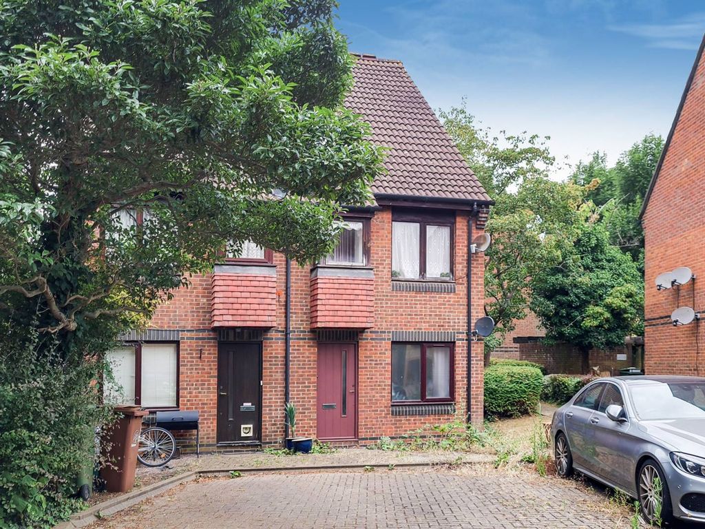 1 bed flat to rent in Shott Close, Sutton SM1, £1,450 pcm Zoopla